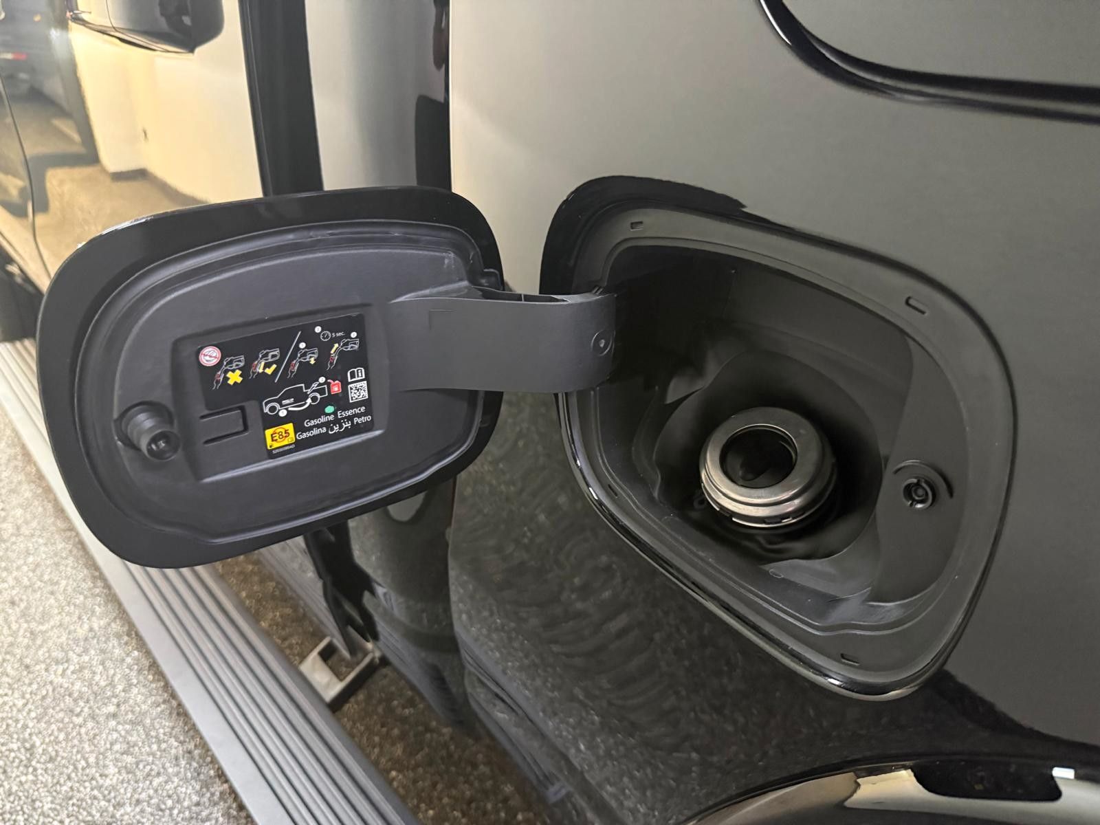 Fahrzeugabbildung Dodge RAM LIMITED HEMI V8-RAMBOX-TAILGATE-SOFORT!!!