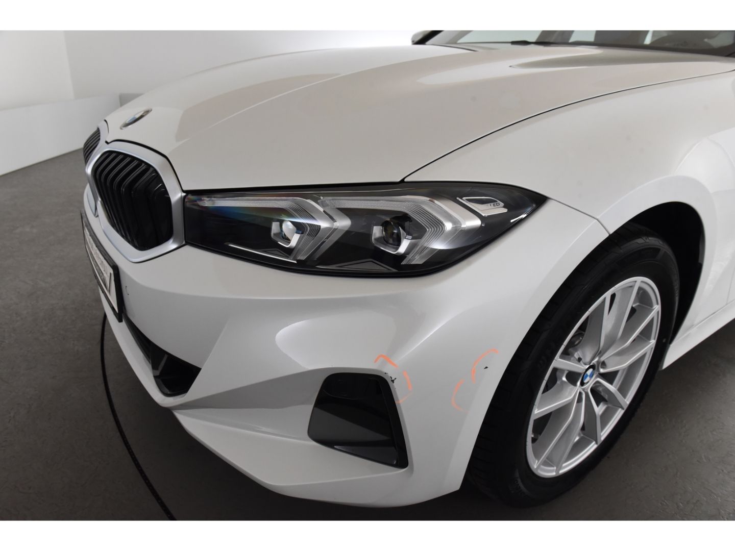 BMW 320 d xDrive Touring Sitzheizung Alarmanlage Liv foto 23