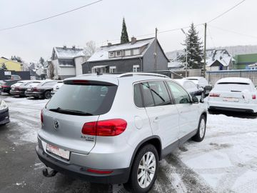 Volkswagen Tiguan - 8