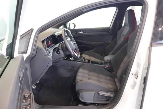 Volkswagen Golf VIII GTI 2.0 TSI AID+LED+CARPLAY+AMBIENT