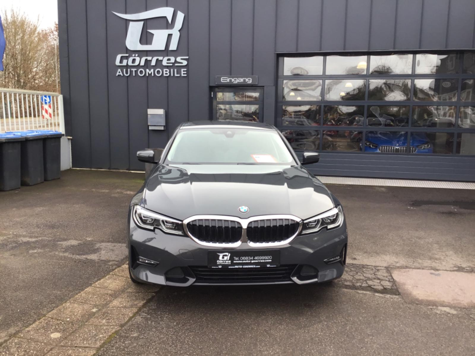 BMW 320 i Sport Line