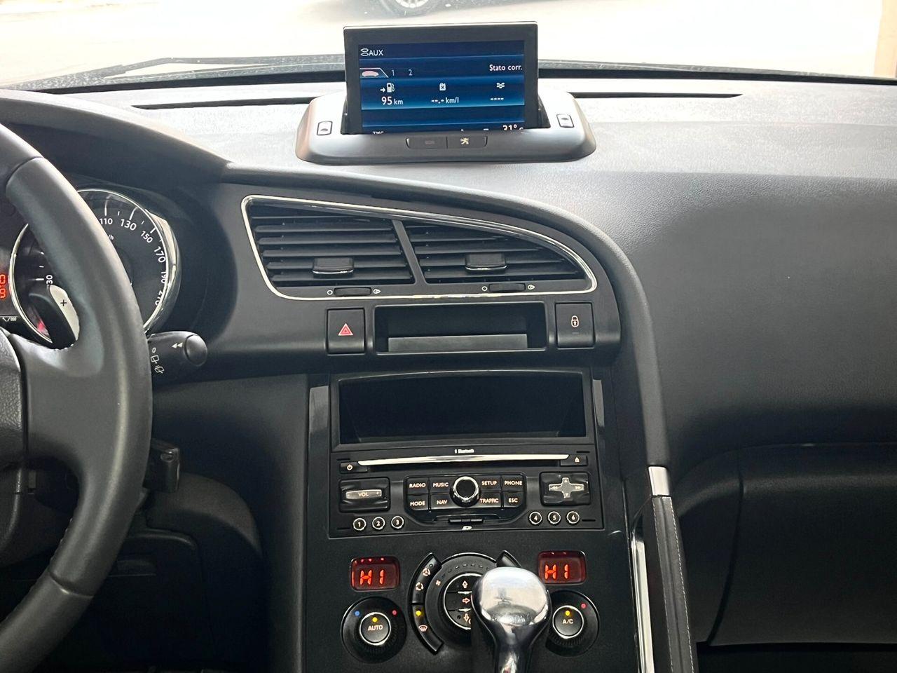 Peugeot 3008 2011 — photo 13