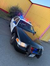 Ford Crown Vicoria Police Interceptor - Police Cars