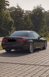 BMW E93 320i Sport Edition - BMW 3er Reihe: Cabrio, E93