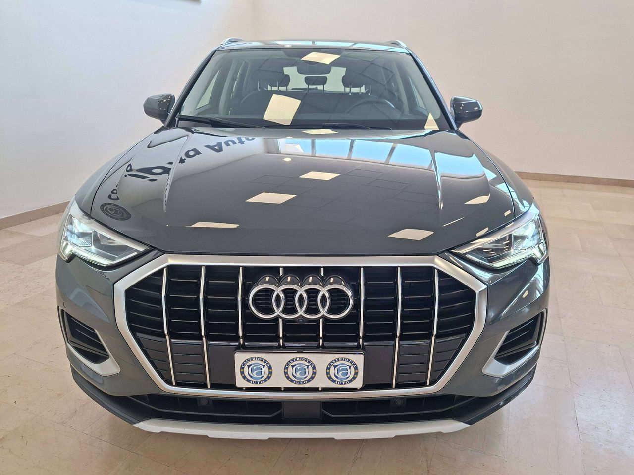 Audi Q3 35 2.0 tdi BUSINESS ADVANCED s-tronic 2  imagem 2
