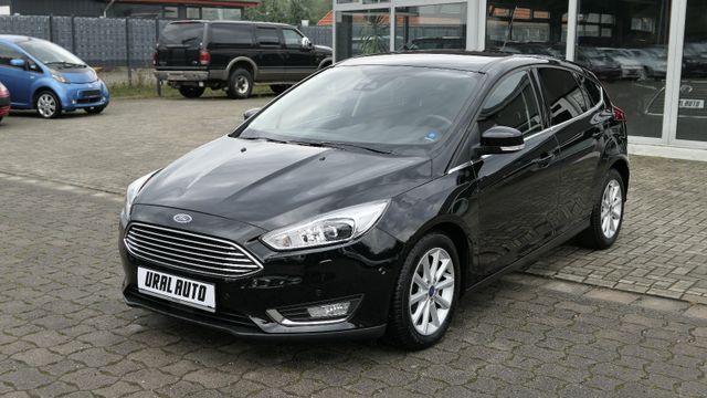 Ford Focus Lim. Titanium/Bixenon/ACC/R-Camera