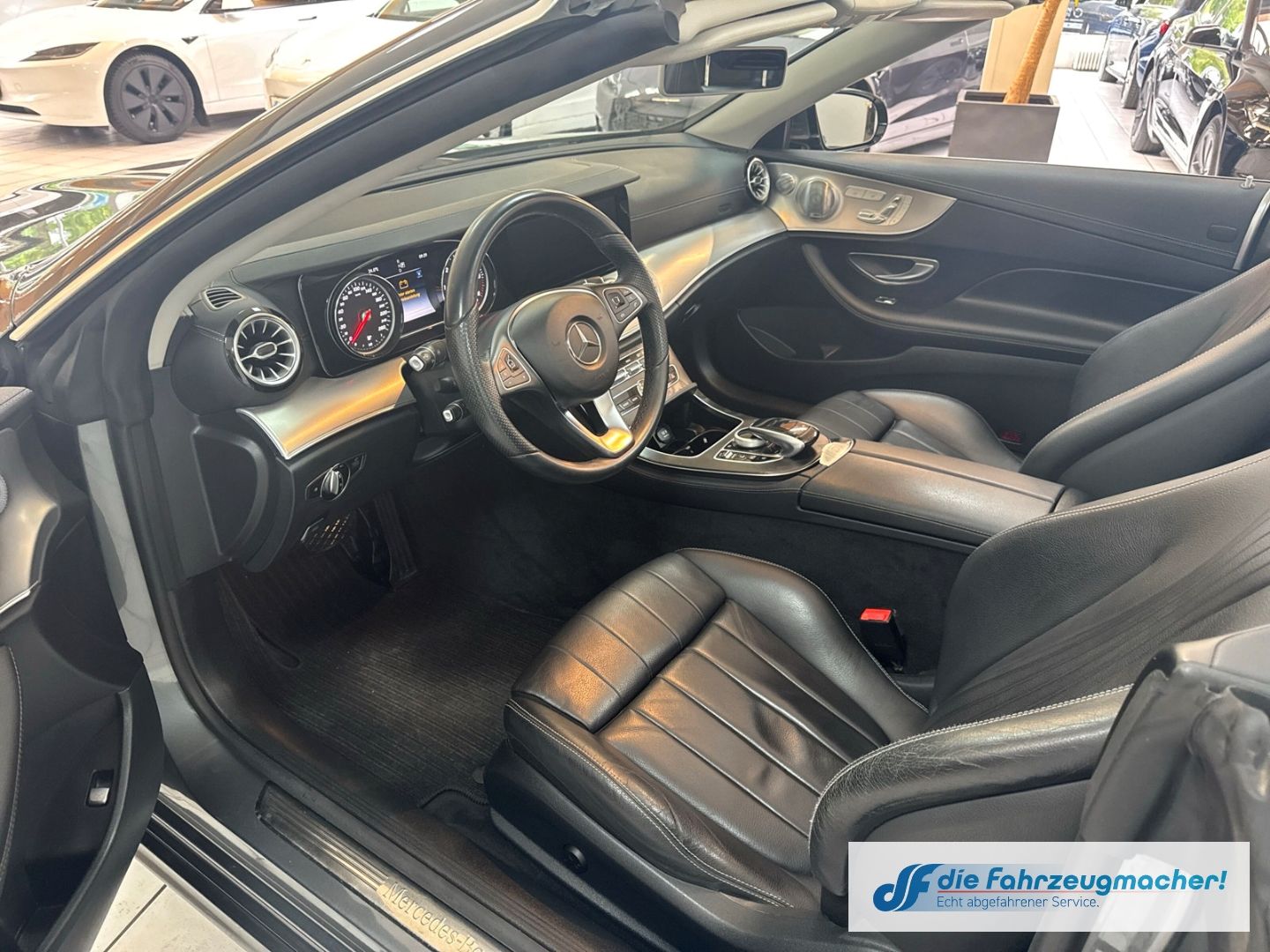 Fahrzeugabbildung Mercedes-Benz E 220 -Klasse Cabrio d  Navi Leder Memory Sitze