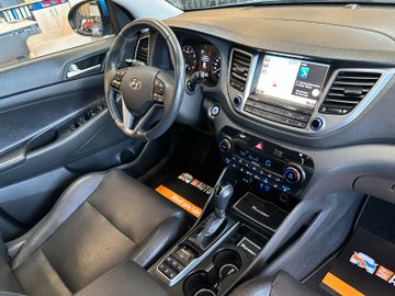 Hyundai Tucson Premium 4WD *Vollausstattung*1.Hand*