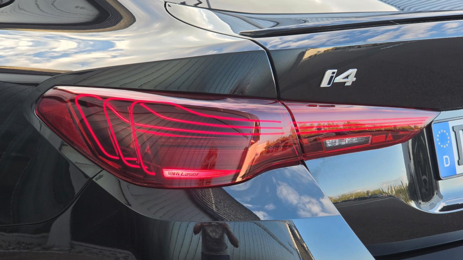 BMW i4 xDrive40 M Sport Pro Vollausst.Garantie 2030