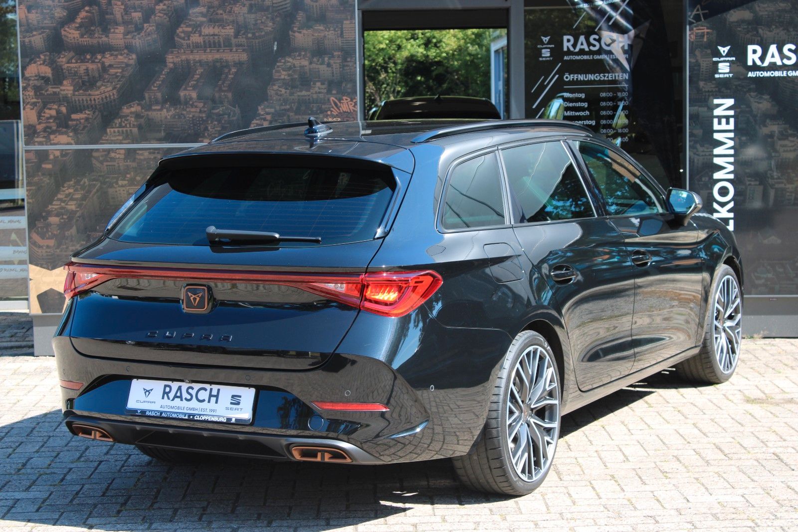 Cupra Leon Sportstourer VZ 1.4 e-Hybrid DSG +ACC+DCC++ imagem 3