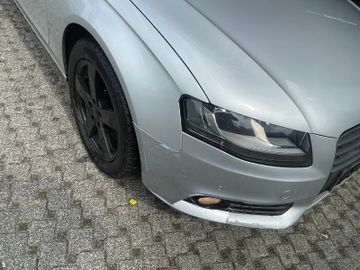 Bild 5 Audi A4 2.0 TFSI 155kW quattro Attraction nur Export