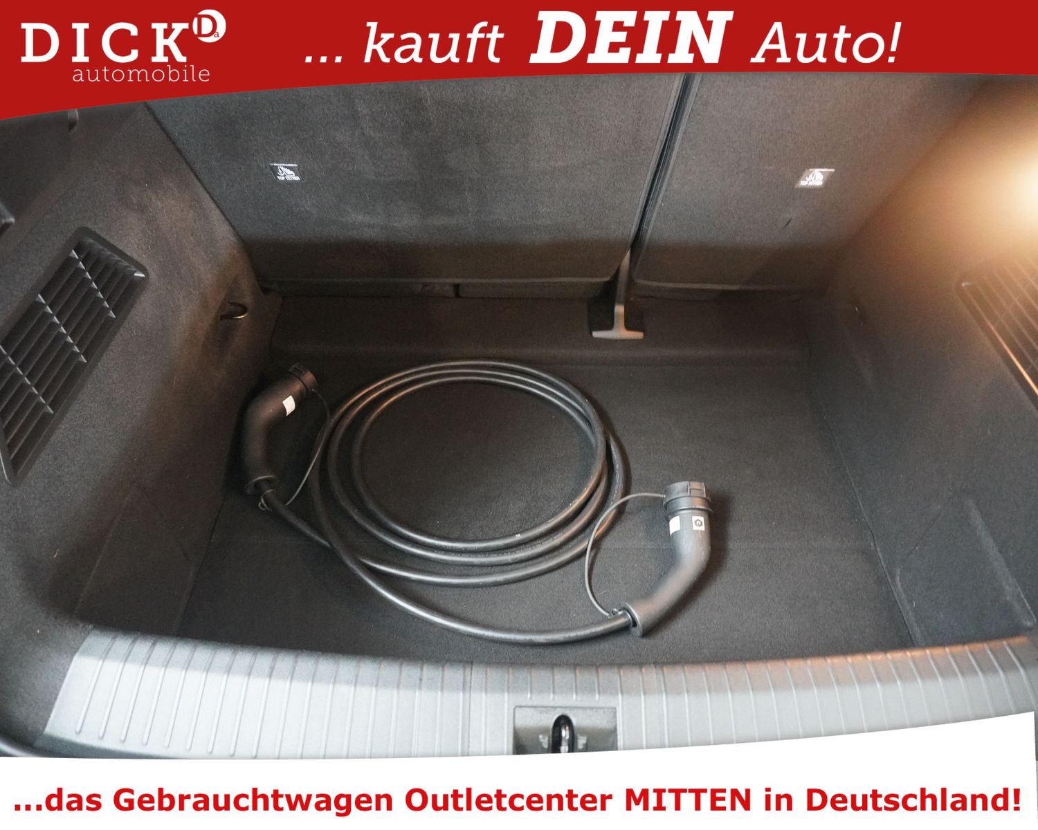 Fahrzeugabbildung Renault Megane E-Tech Iconic >MEMO+LED+ACC+WP+H&K+360°+