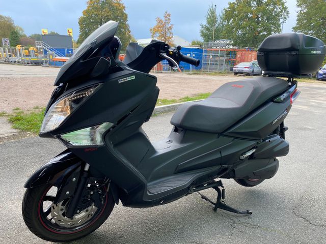 SYM GTS 125i Sport