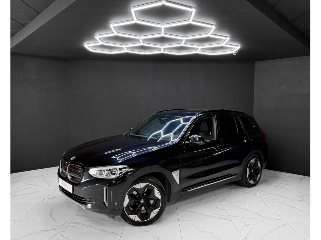 Image of BMW iX3