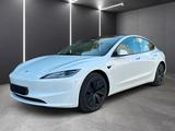 Tesla Model 3 Long Range Dual AWD / Facelift / - Tesla Model 3 in Stuttgart