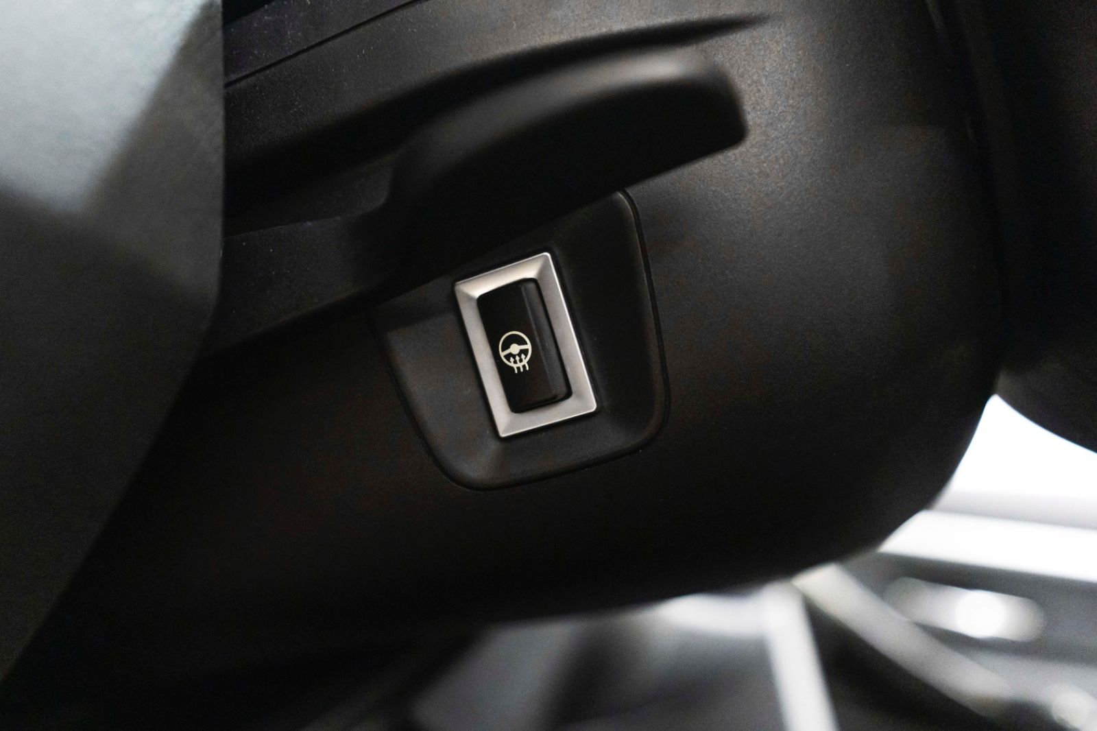 Fahrzeugabbildung BMW 440iX M-Performance HUD H&K LED KAM TOTW CARPLAY