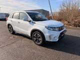 Suzuki Vitara 1.4 B-Jet CNG 4x4 Allgrip Pano - Suzuki Vitara: Geländewagen
