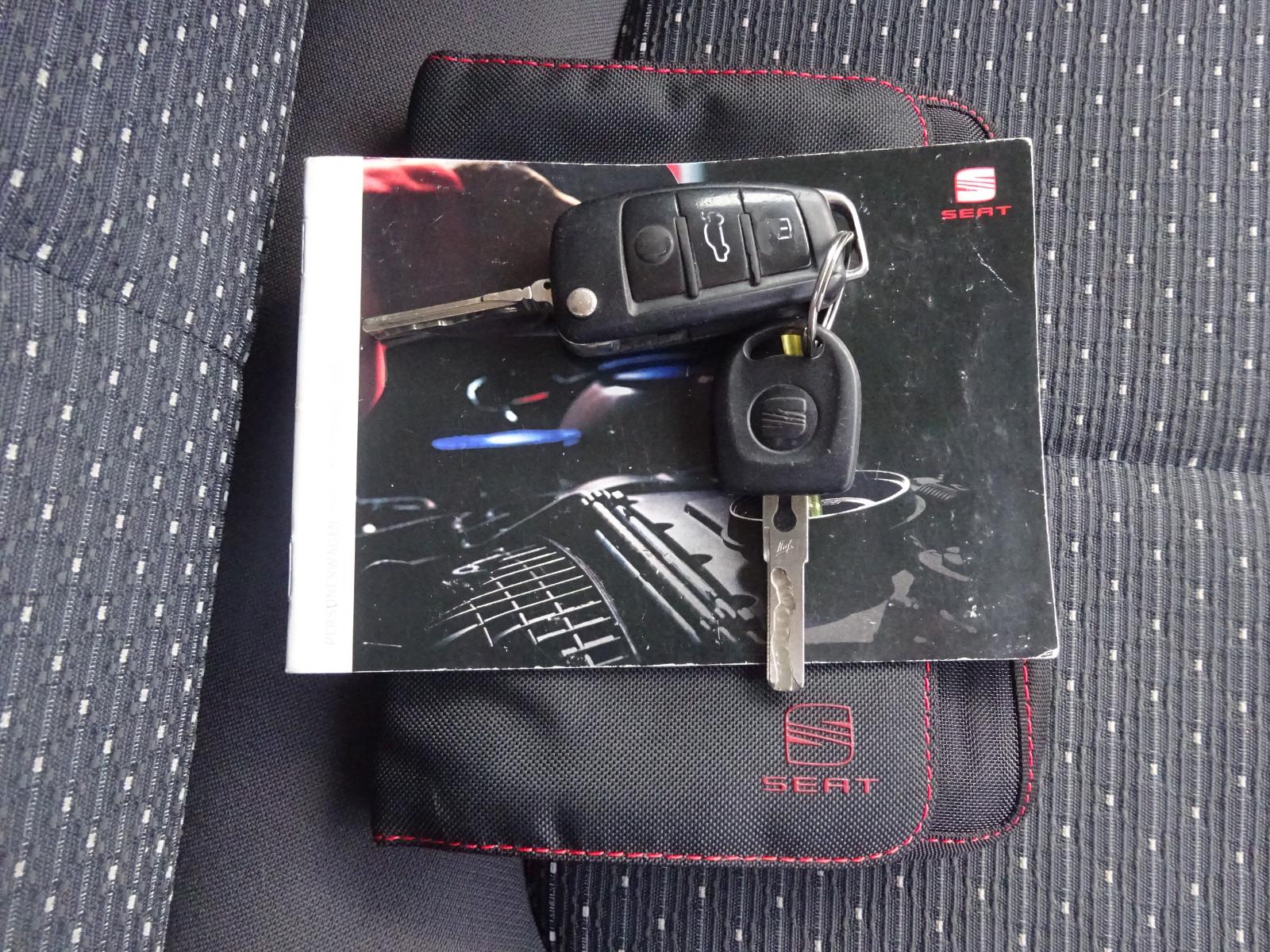 Seat Exeo 2011 — photo 14