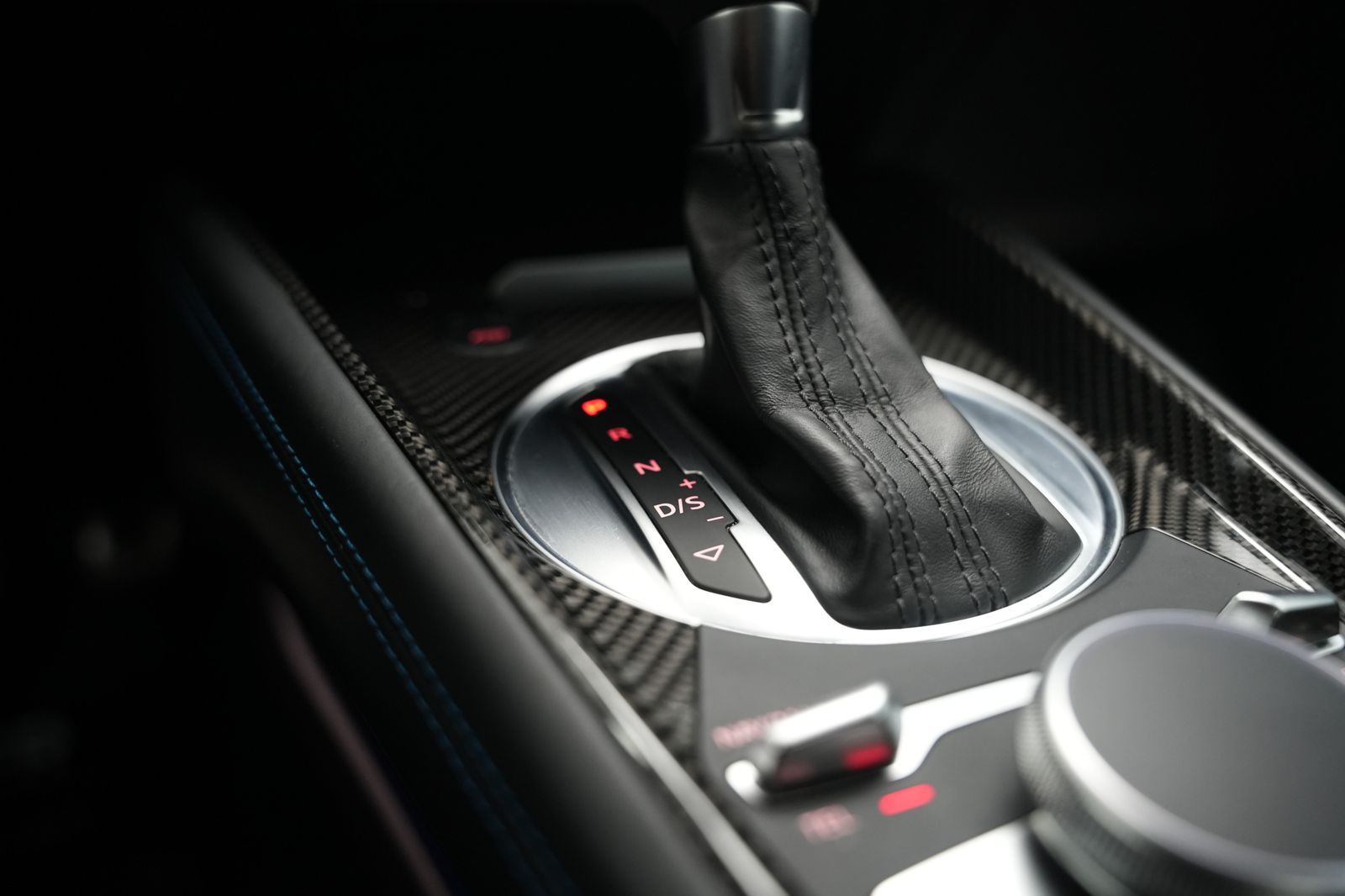 Fahrzeugabbildung Audi TT RS 2.5 TFSI APR Tuning *Bang&Olufsen*Rauten