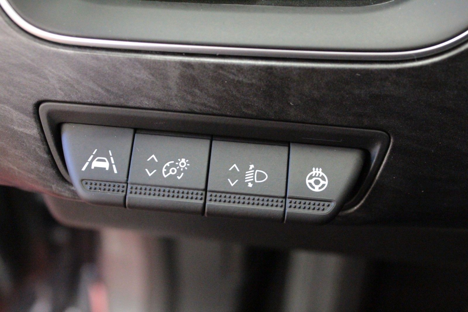 Fahrzeugabbildung Renault Arkana Mild Hybrid 160 EDC Esprit Alpine*15098*