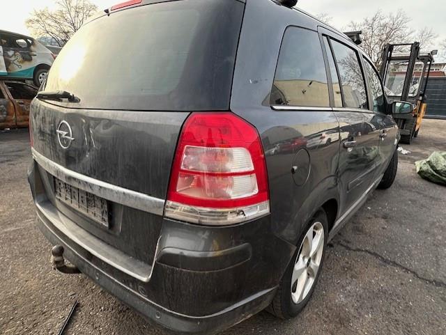 Opel Zafira B Sport