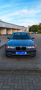 BMW E46 316I BINZEN 1.8 MOTOR - BMW 316 aus 2000