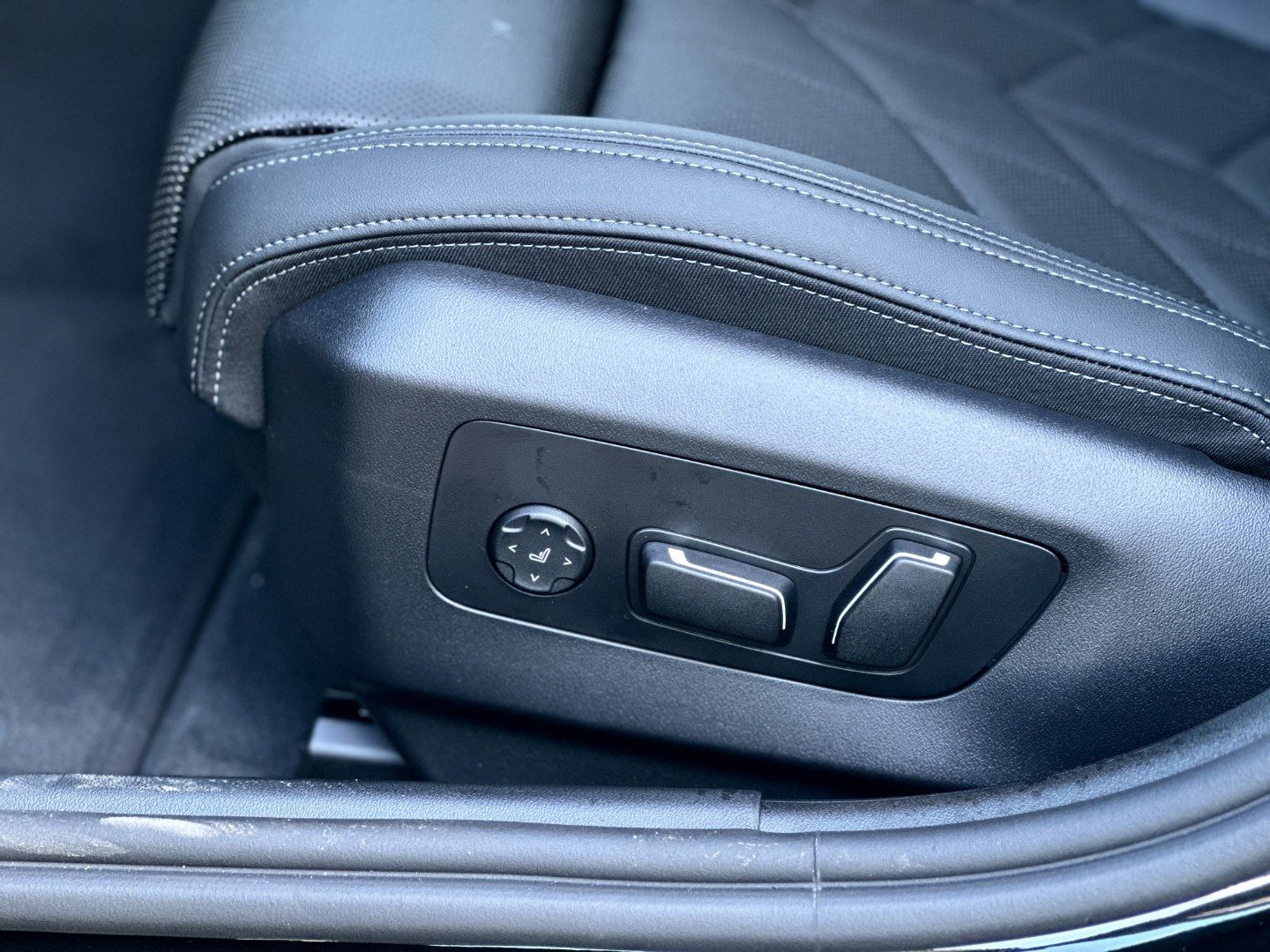 BMW 520d Limousine M Sport Pro Head-Up HK HiFi DAB foto 10