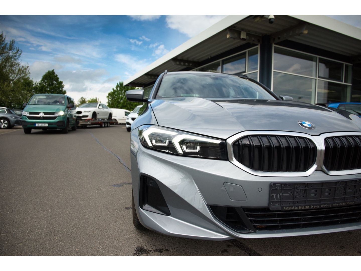BMW 318 d Touring Navi LED ACC SHz DAB Apple CP foto 7