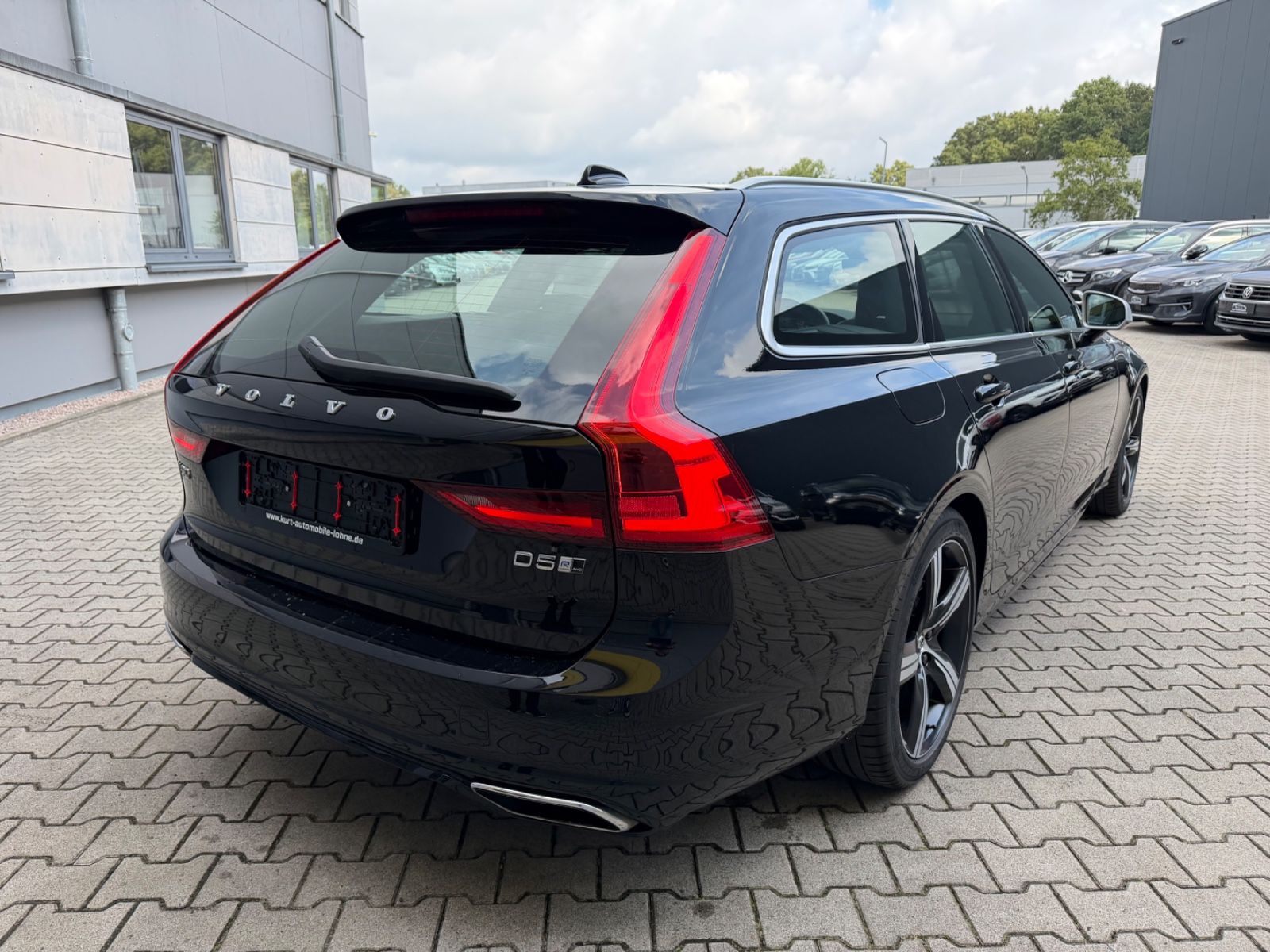 Volvo V90 Kombi R Design AWD/ALLRAD/SPORTPAK*/PANO/KAM foto 7