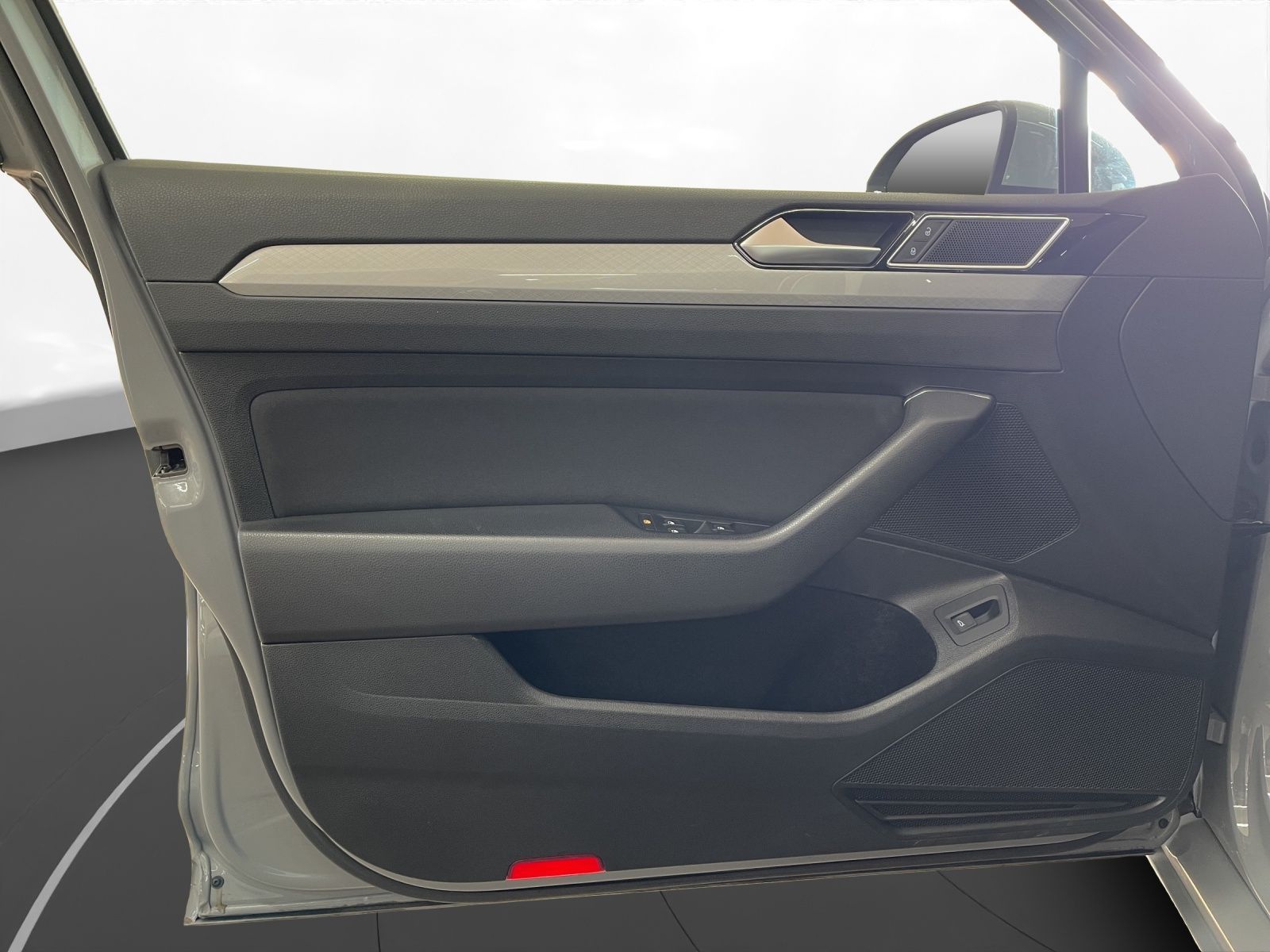 Volkswagen Passat Variant - Bild 12