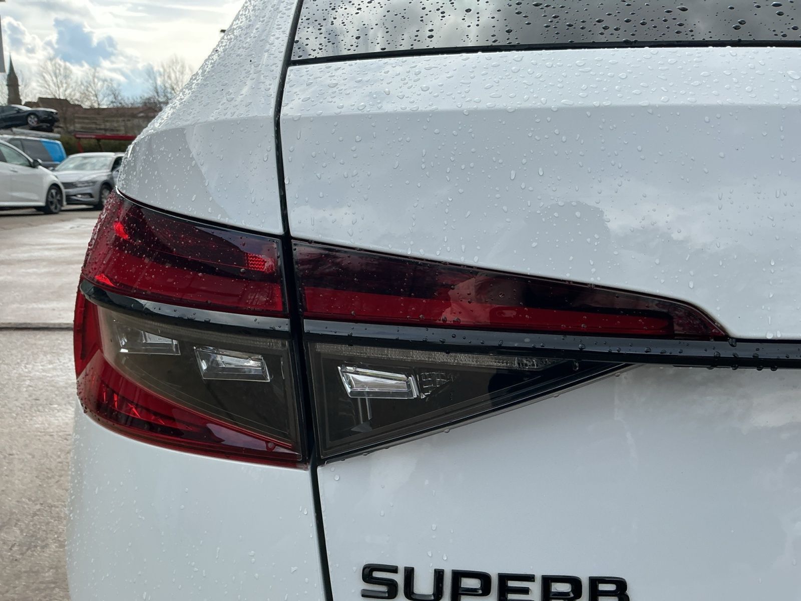 Skoda Superb - Bild 17
