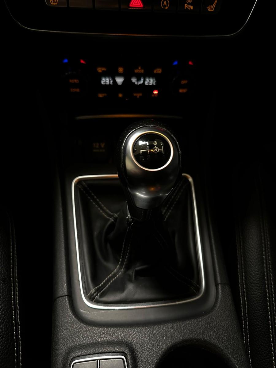 Mercedes-Benz A200 2015 — photo 32