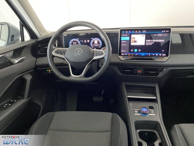 Tiguan 1.5 eTSI DSG Basis NAVI KLIMA PDC LED