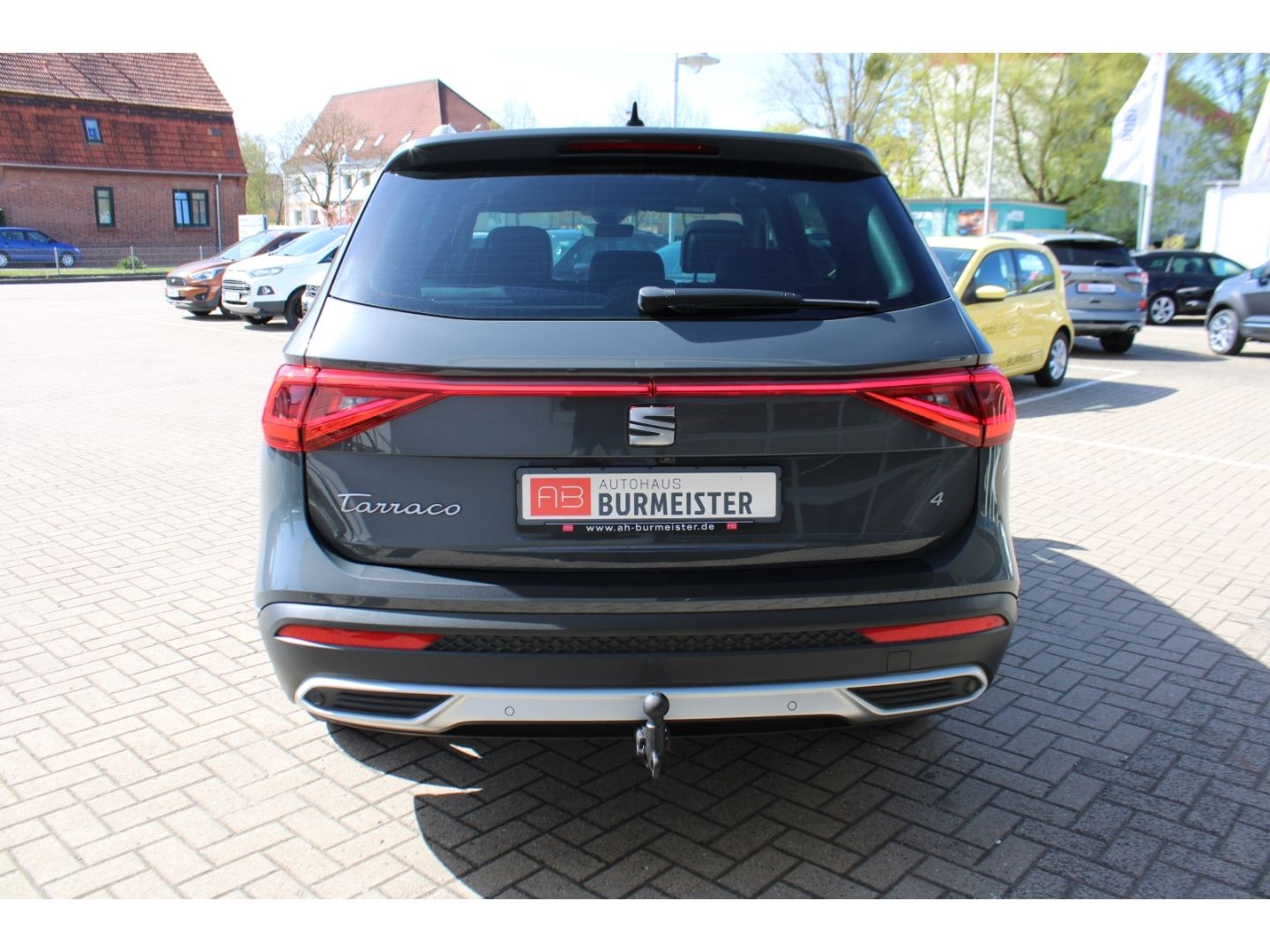 Fahrzeugabbildung SEAT Tarraco Xcellence 4Drive Pano LED ACC AHK StHZg