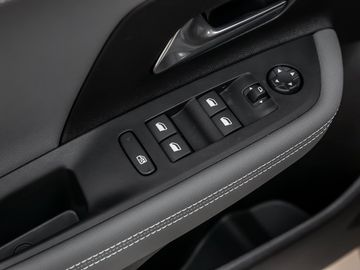 Opel Mokka-e B Elegance Digi-Cockpit LED Kamera DAB