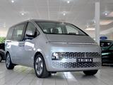 Hyundai STARIA 2.2 CRDi 9 Si. LED * NAVI *TOTWINKEL *SHZ - gebrauchte Hyundai STARIA aus dem Jahr 2023