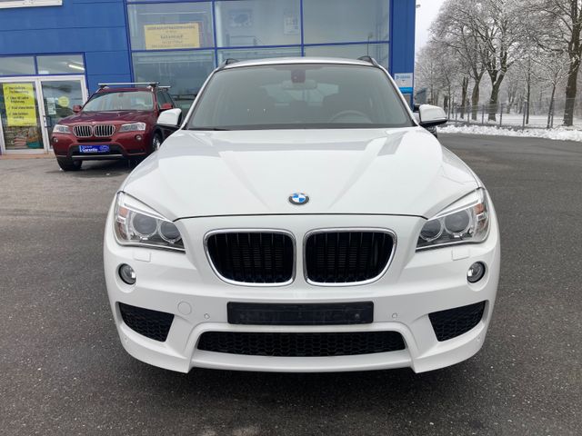 BMW X1 Baureihe X1 20 i xDrive M-Paket