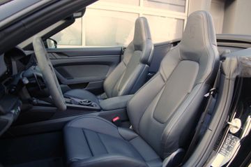 Porsche 992.2 4 GTS Cabrio*Schutzfolie,18-Wege,BOSE,360°