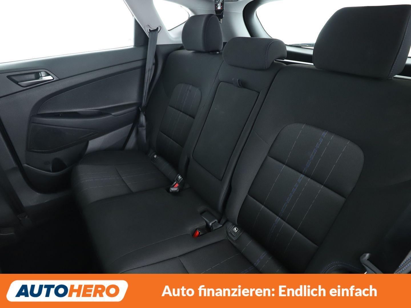 Hyundai Tucson 1.6 Classic blue 2WD *NAVI*TEMPO*CAM*PDC*