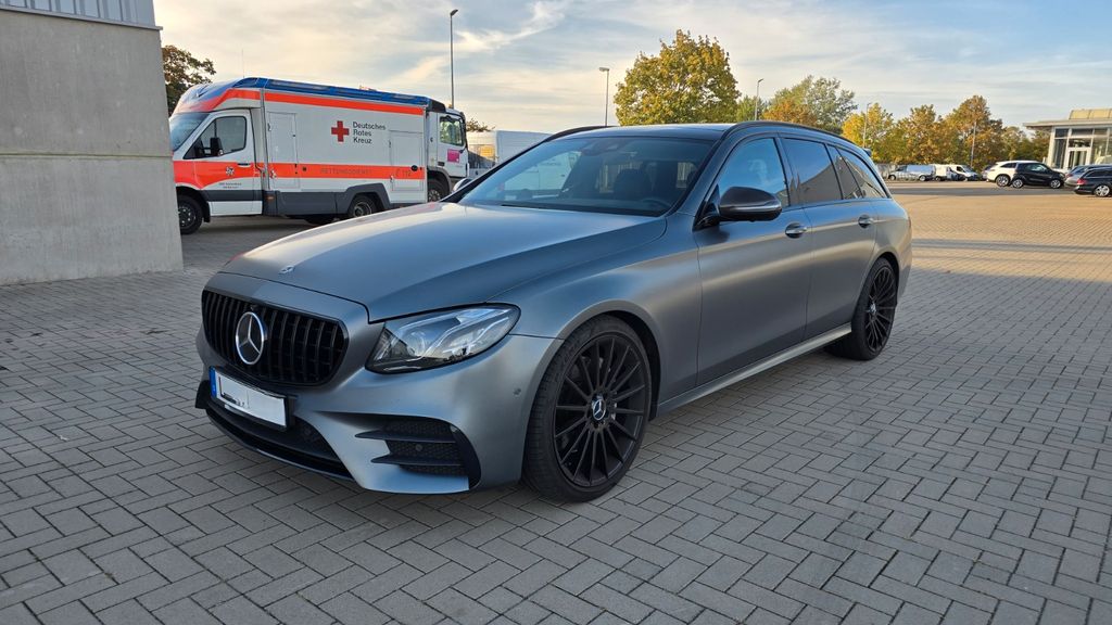 Image of Mercedes-Benz E 43 AMG