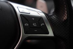 MERCEDES-BENZ C 63 AMG Coupe*H&K*PANO*LEDER*LED*MEMORY*DISTRON MERCEDES-BENZ C 63 AMG Coupe*H&K*PANO*LEDER*LED*MEMORY*DISTRON