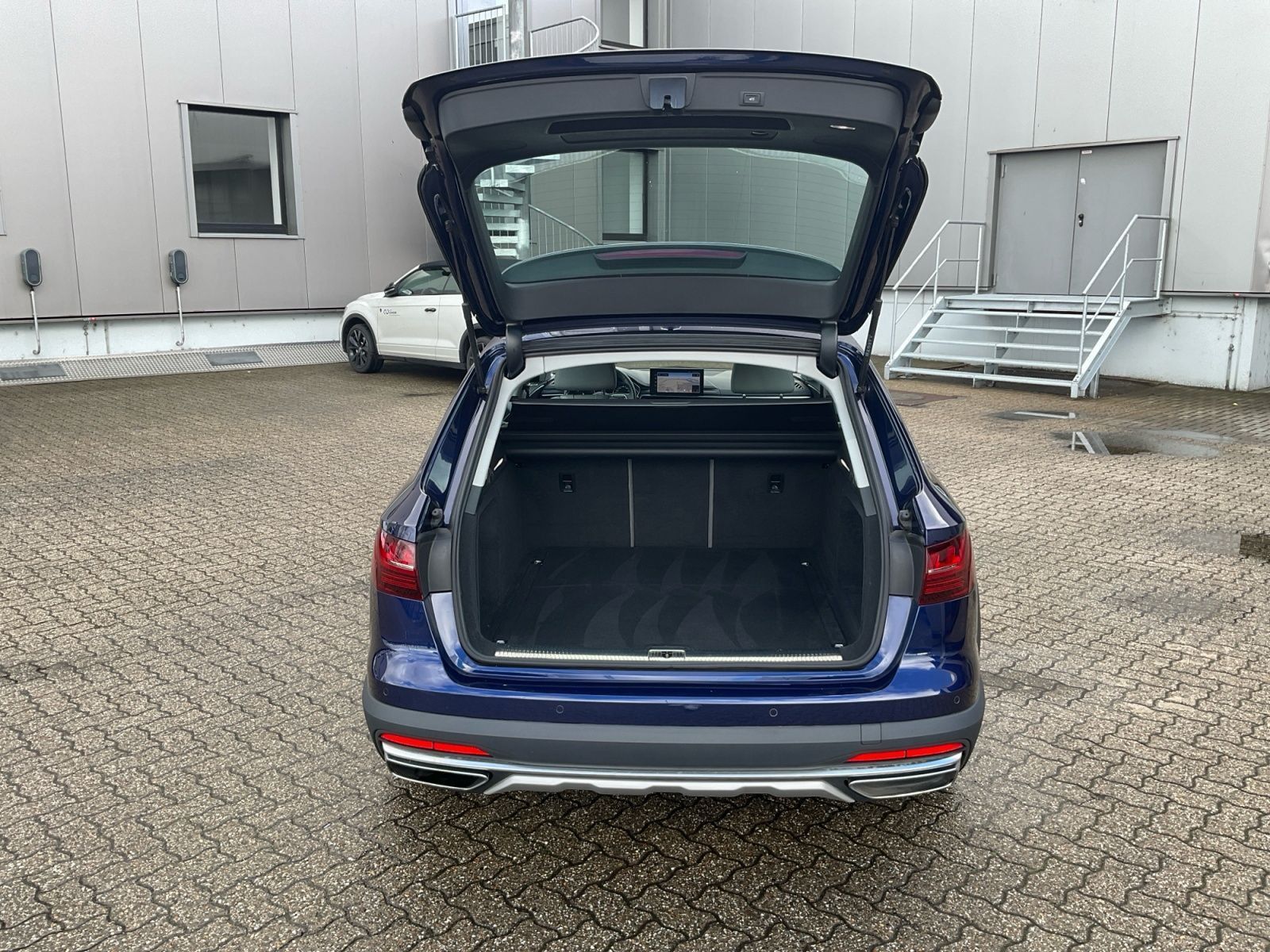 Audi A4 - Bild 24