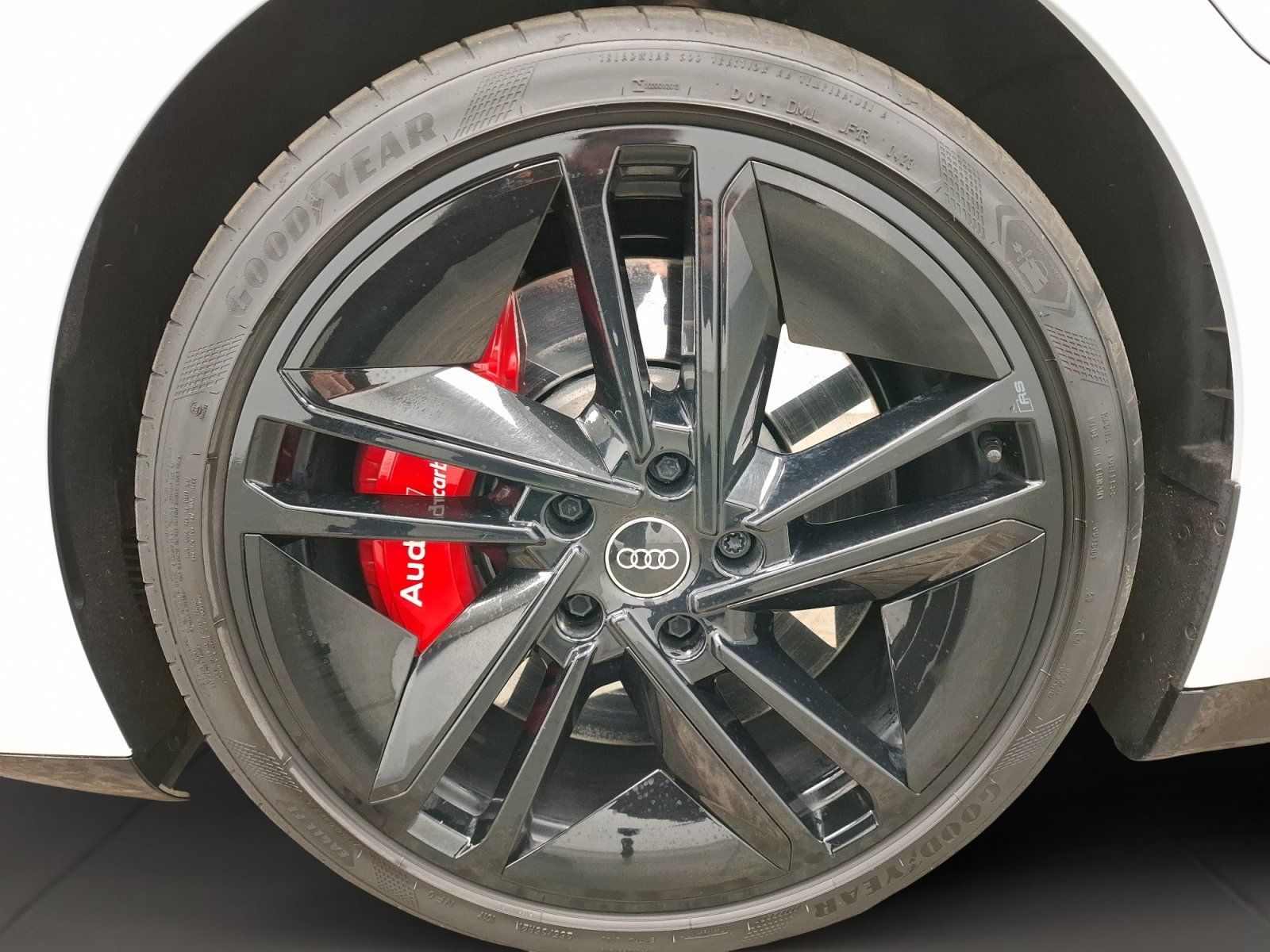 Audi e-tron GT - Bild 6