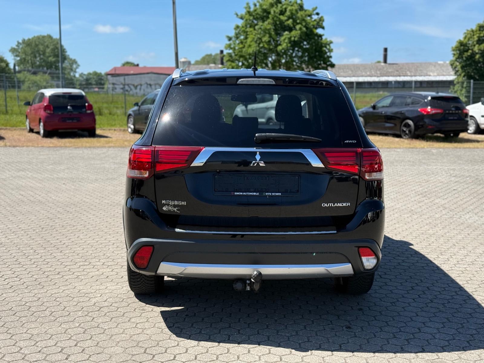 Mitsubishi Outlander SUV-Star+ 4WD