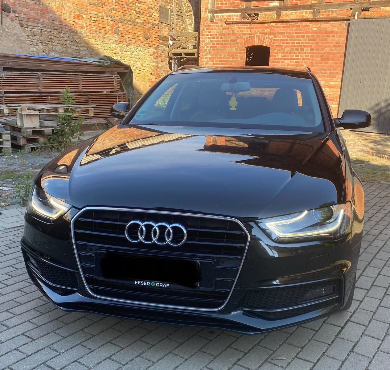 AUDI Audi A4 Avant 1.8 TFSI S line  Automatik