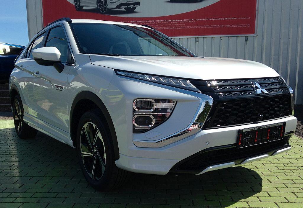 Mitsubishi Eclipse Cross Plus Select 4WD