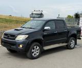 Toyota Hilux Pick-Up Double Cab 3.0 D-4D 4x4 Sol *NAVI* - Toyota Hilux aus 2010 mit Diesel-Antrieb