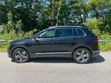 Volkswagen Tiguan 2.0 TSI 132kW DSG 4MOTION Highline Hi... - Volkswagen Tiguan: Vollleder