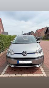 Volkswagen e-up! | | TÜV NEU bis 03/2028 Wie Neu - silberne Volkswagen e-up!