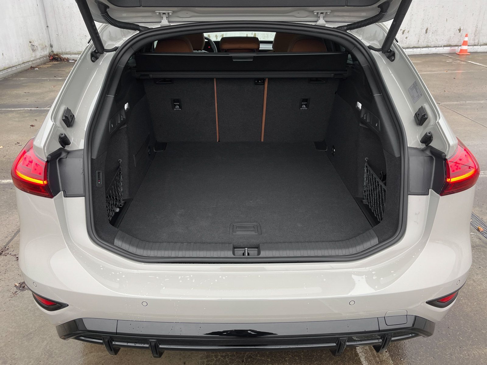 Audi S6 e-tron - Bild 16